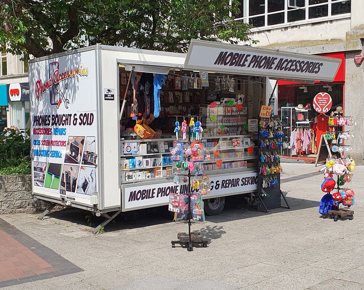 Tech kiosk
